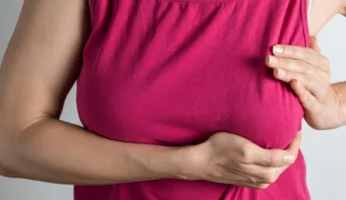 Lifting piersi a ciąża - czy mogę karmić piersią po operacji?
